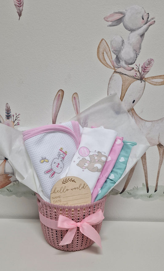 Fiona Gift Box (1-3 Months)